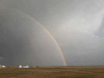 Фотографии Люкс-шатры Yurt camp Nur in Song-Kol Lake г. Кочкор (Киргизия) №2 Фото Люкс-шатры Yurt camp Nur in Song-Kol Lake г. Кочкор 2