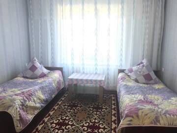 Фотографии Гостевой дом Kochkor Family Guesthouse г. Кочкор (Киргизия) №1 Фото Гостевой дом Kochkor Family Guesthouse г. Кочкор 1